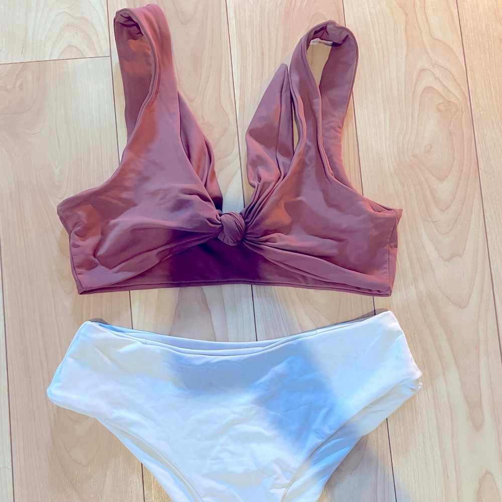 Dusty rose & white bikini size M